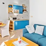 1 Bedroom Gorgeous In *